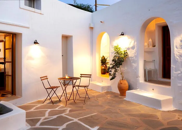 House Leucadia In 10gst Villa Fira (Santorini)