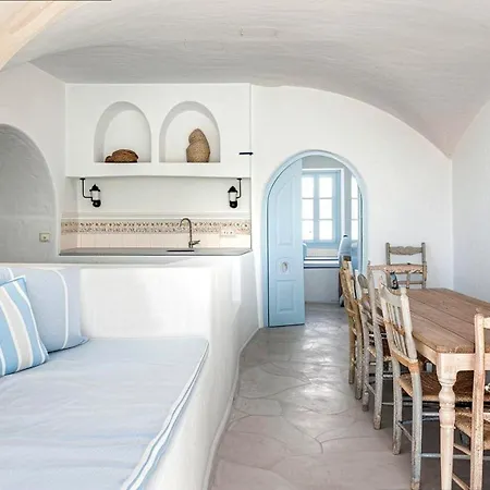 Villa House Leucadia In 10gst Fira (Santorini)
